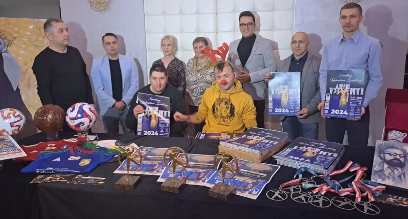 W czasie licytacji będzie można nabyć m.in. piłki 