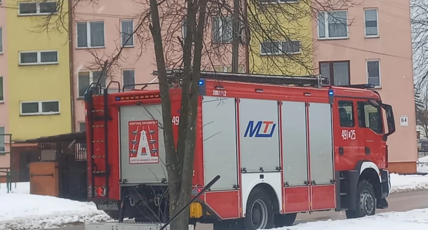86-letnia kobieta otrzymała wsparcie od strażaków