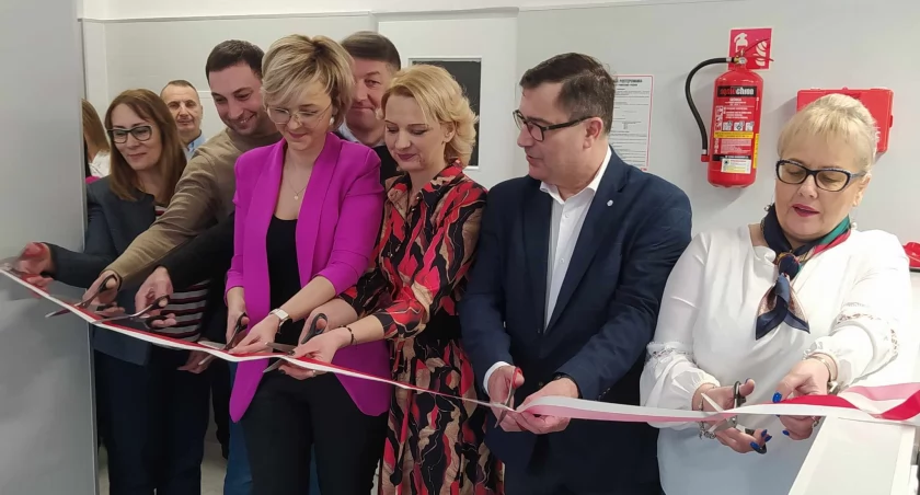 W OHP pracuje młodzież na umowę o pracę w czasie trwania nauki w Zespole Szkół Zawodowych nr. 3. 