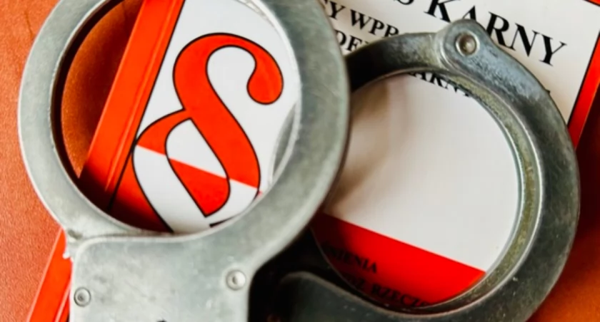 Mężczyźnie grozi kara nawet do 7,5 roku pozbawienia wolności, ze względu na działanie w warunkach recydywy