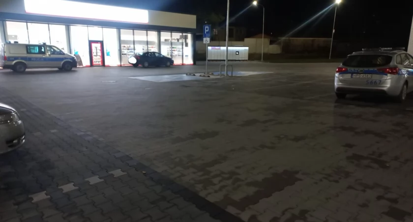 kradli w starachowickiej drogerii