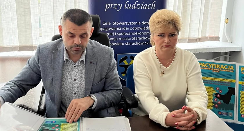 Paweł Lewkowicz i Małgorzata Gorczyca ze Stowarzyszenia Wrażliwi Społecznie 