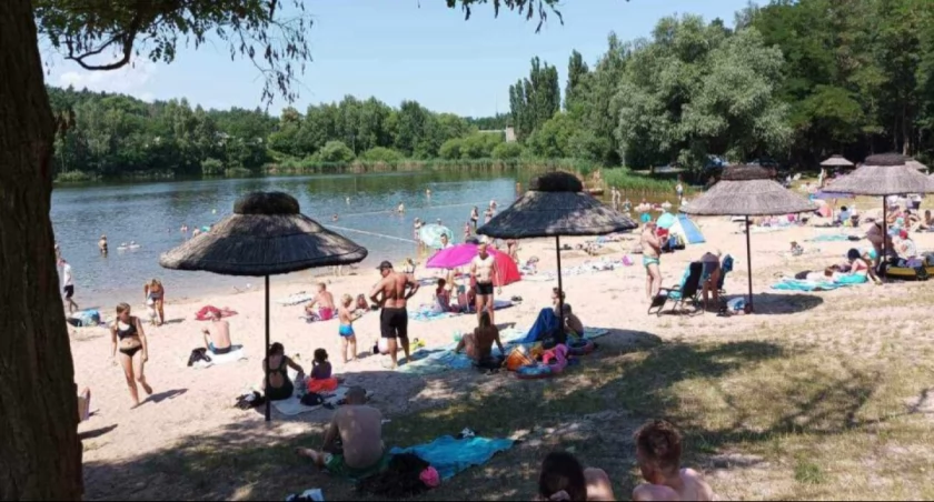 Rewitalizacja wokół kąpieliska Piachy w Starachowicach