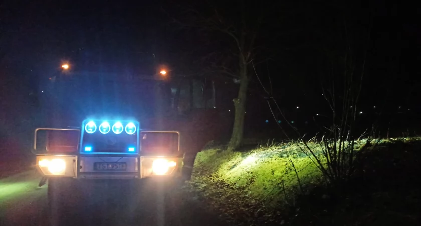 Ratownicy przypominają, iż wypalanie traw to zjawisko niebezpieczne zarówno dla środowiska naturalnego, jak i ludzi oraz obiektów budowlanych