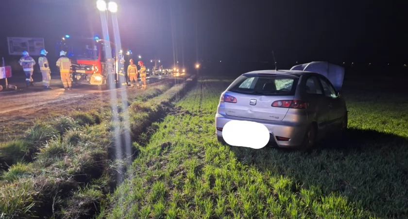 W wyniku zdarzenia poszkodowany został kierujący osobowym autem 