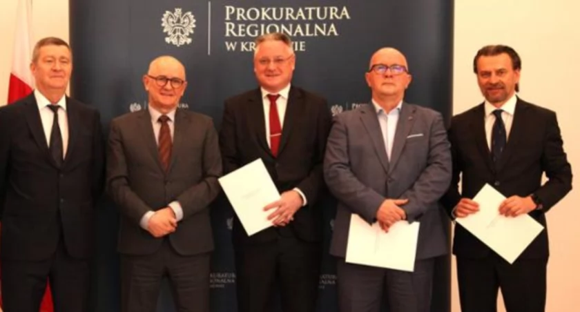 Zdjęcie: Paweł Sokół - pierwszy z prawej