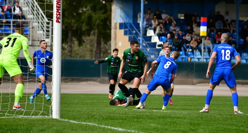 W Wielką Sobotę górą byli goście, którzy triumfowali 2:0