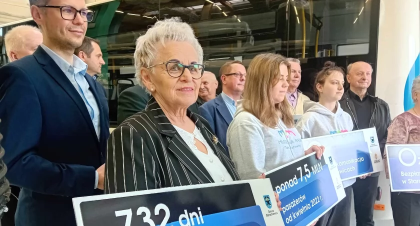 Zwolenników bezpłatnej komunikacji miejskiej pomimo wysokich kosztów w Starachowicach nie brakuje 