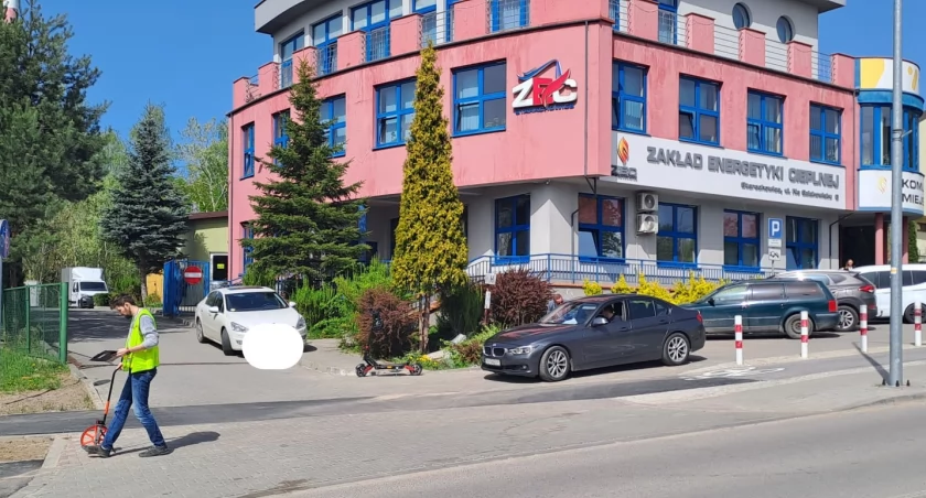 Poszkodowany kierowca jednośladu został przetransportowany do szpitala