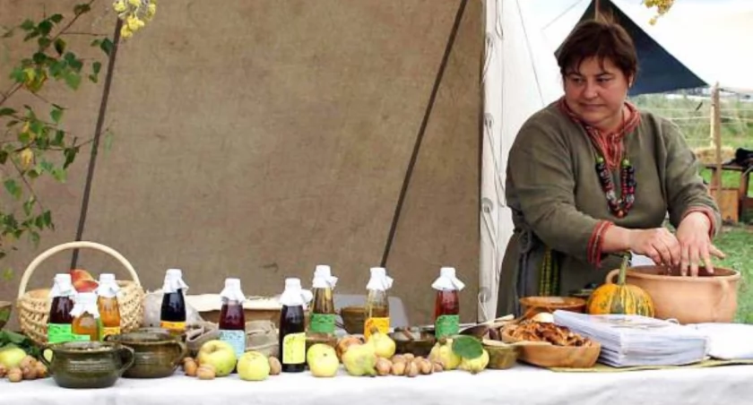 Magdalena Gorzkowska - archeolog i zielarka 