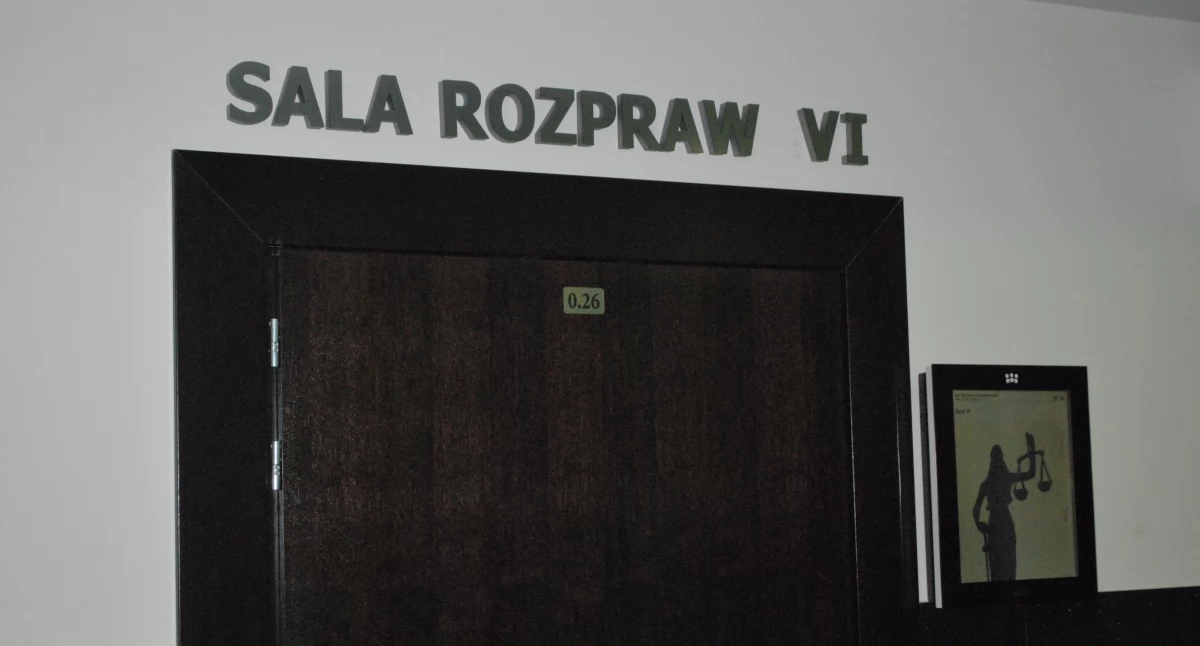 Kryminalne, ataku nożem żonę Mieszkaniec Starachowic zostanie doprowadzony Prokuratury Rejonowej przesłuchany - zdjęcie, fotografia