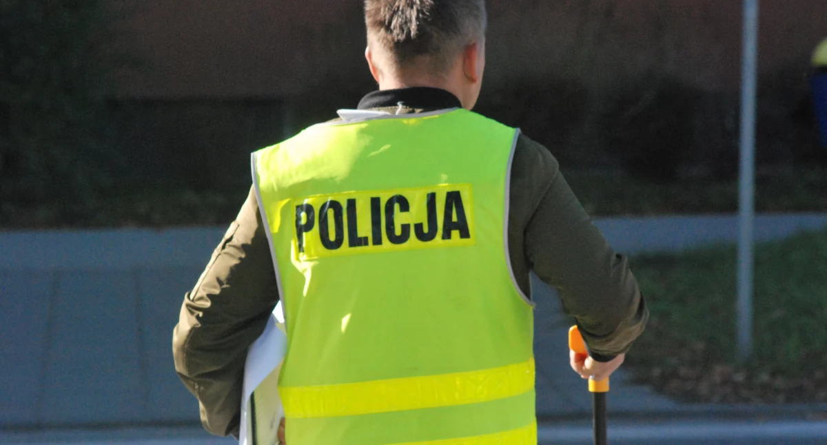 Wypadki drogowe, Wypadek Starachowicach Poszkodowana kobieta bólem głowy - zdjęcie, fotografia
