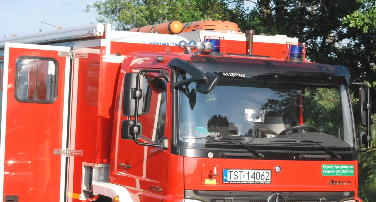 Straż Pożarna, Niebezpieczny wyciek Starachowicach Konieczna była interwencja strażaków - zdjęcie, fotografia