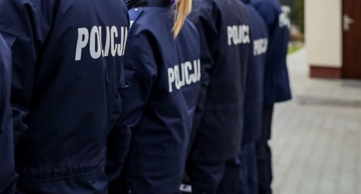 Kronika policyjna, latek Śląska balował hotelach koszt starachowickiej firmy - zdjęcie, fotografia