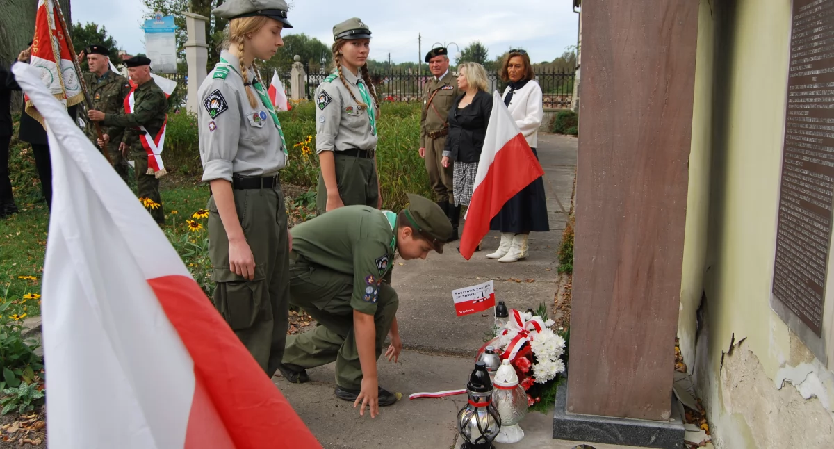 Wydarzenia, rocznica powstania Polskiego Państwa Podziemnego Wąchocku - zdjęcie, fotografia