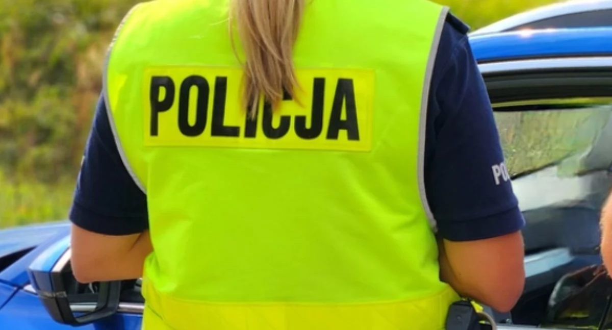 Wypadki drogowe, wypadki udziałem kierowców rolniczych maszyn latka najechał - zdjęcie, fotografia
