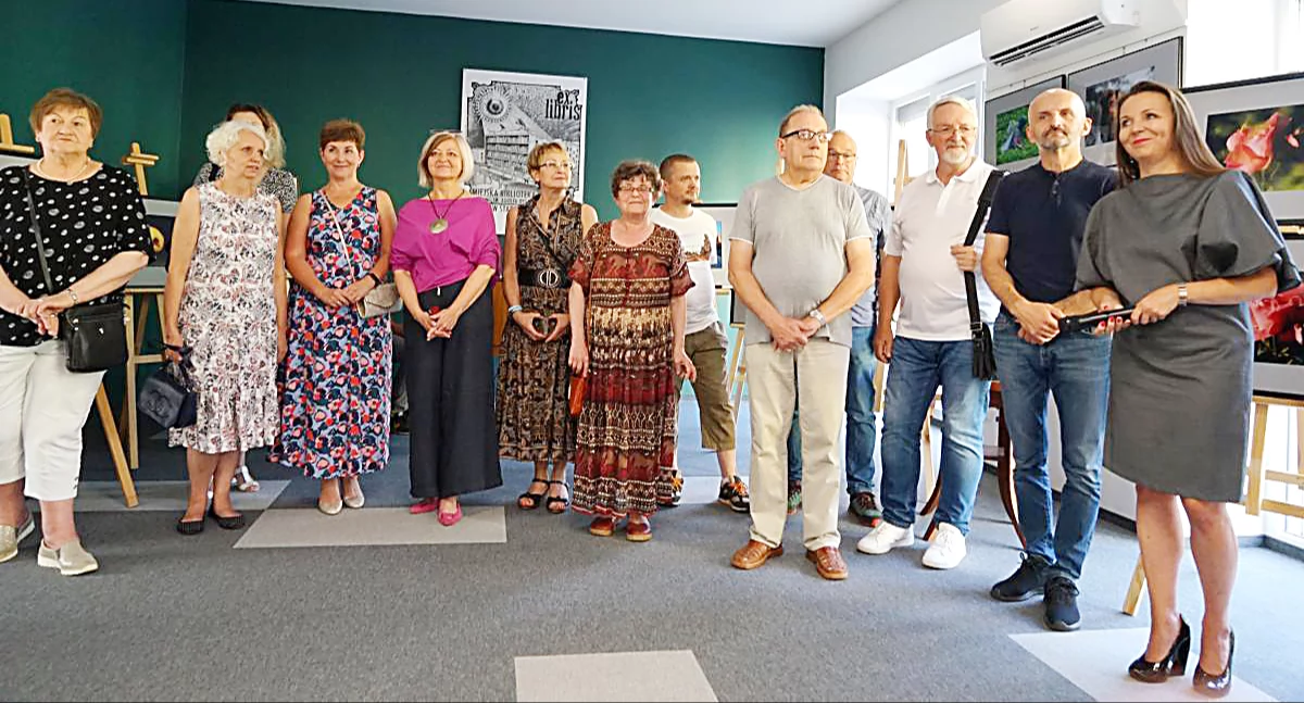 Czerwcowa wystawa Starachowickiego Towarzystwa Fotograficznego