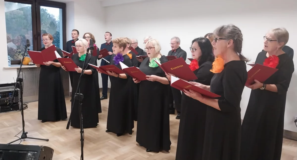 Zdjęcie: Chór Kamerton 