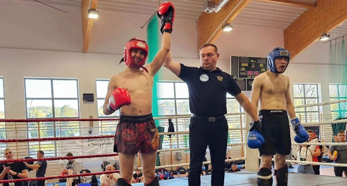 Sporty walki, Dragon Starachowice Pucharze Śląska thaiboxingu spiszą podopieczni Marka Jasińskiego - zdjęcie, fotografia