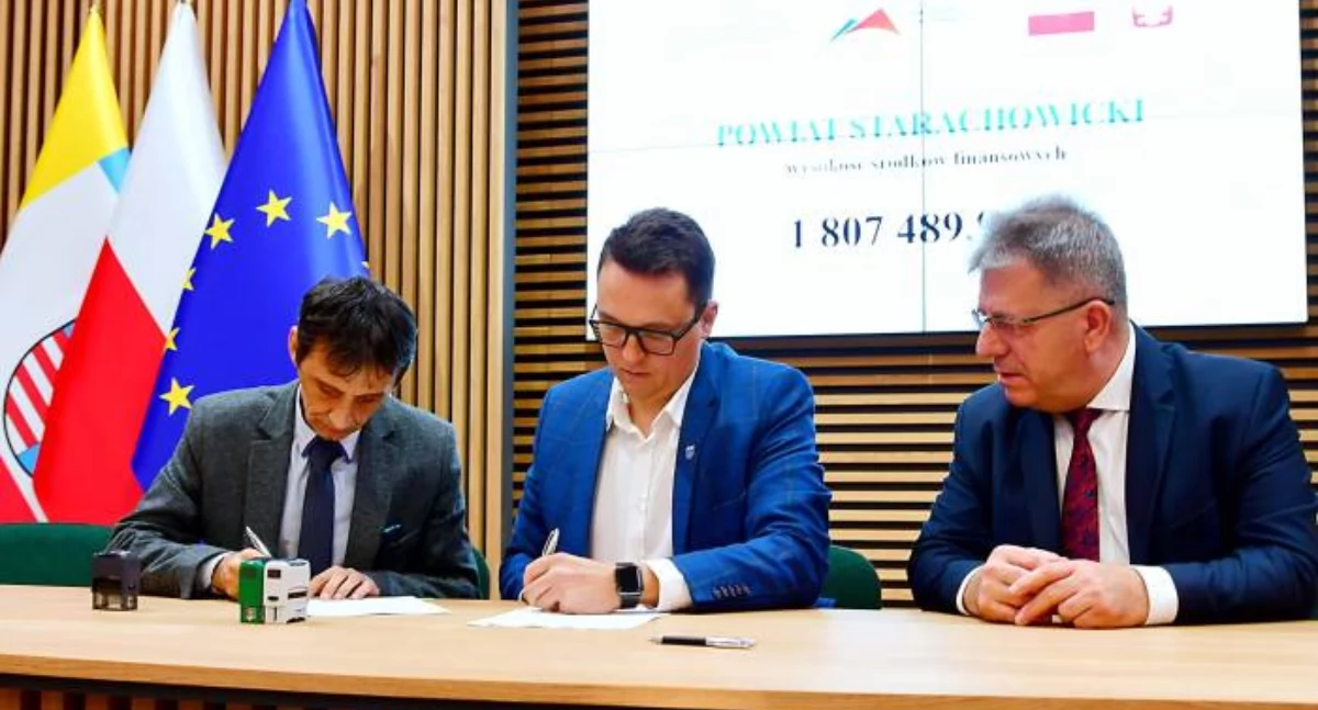 Piotr Babicki i Jarosław Samela podpisali umowę