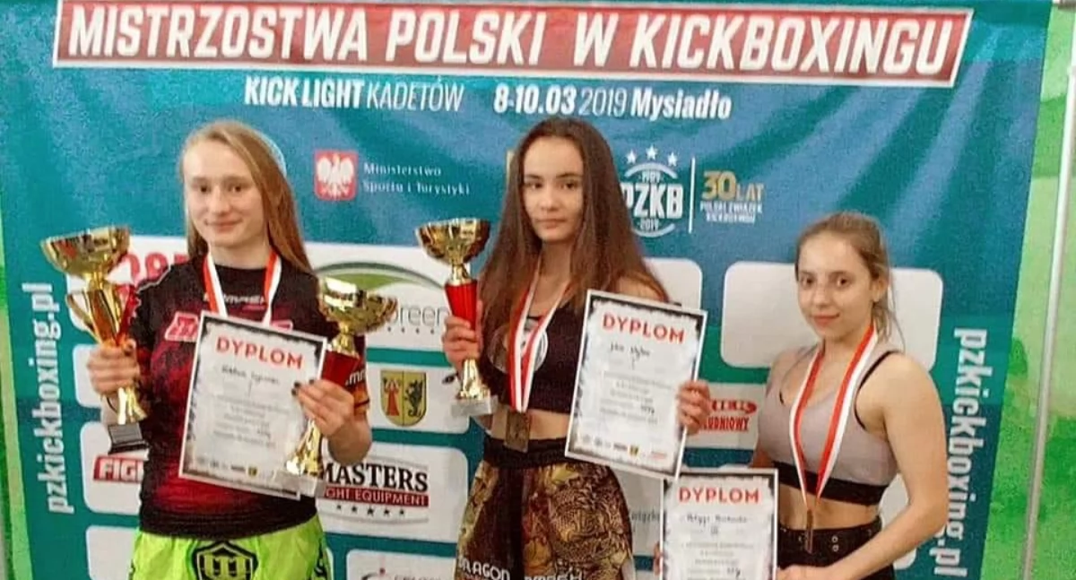 Sporty walki, Była zawodniczka Dragona Starachowice stoczy pojedynek Radomiu kategoriach młodzieżowych miała sobie równych - zdjęcie, fotografia