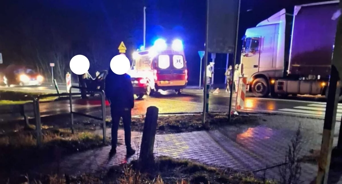 Wypadki drogowe, informacje sprawie wypadku Wielkiej letni mężczyzna stanie zagrażającym życiu - zdjęcie, fotografia