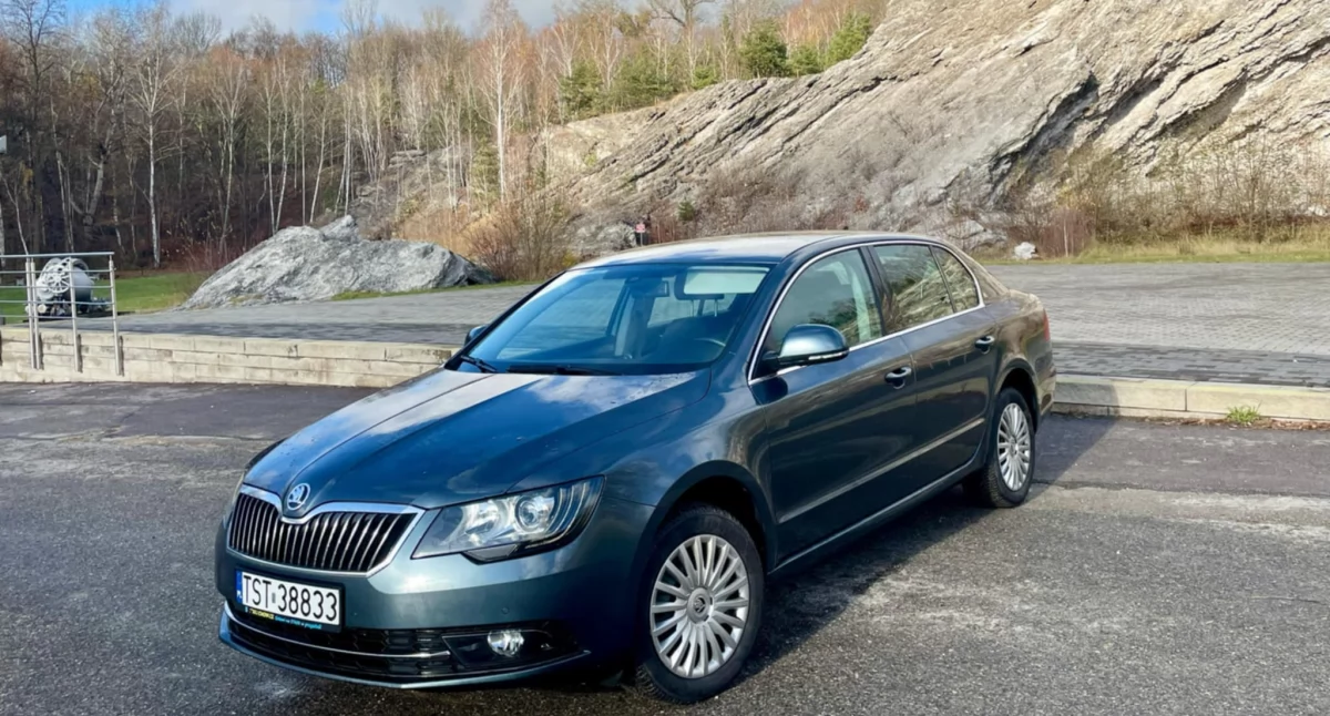 10-letnia Skoda Superb została wystawiona na sprzedaż 