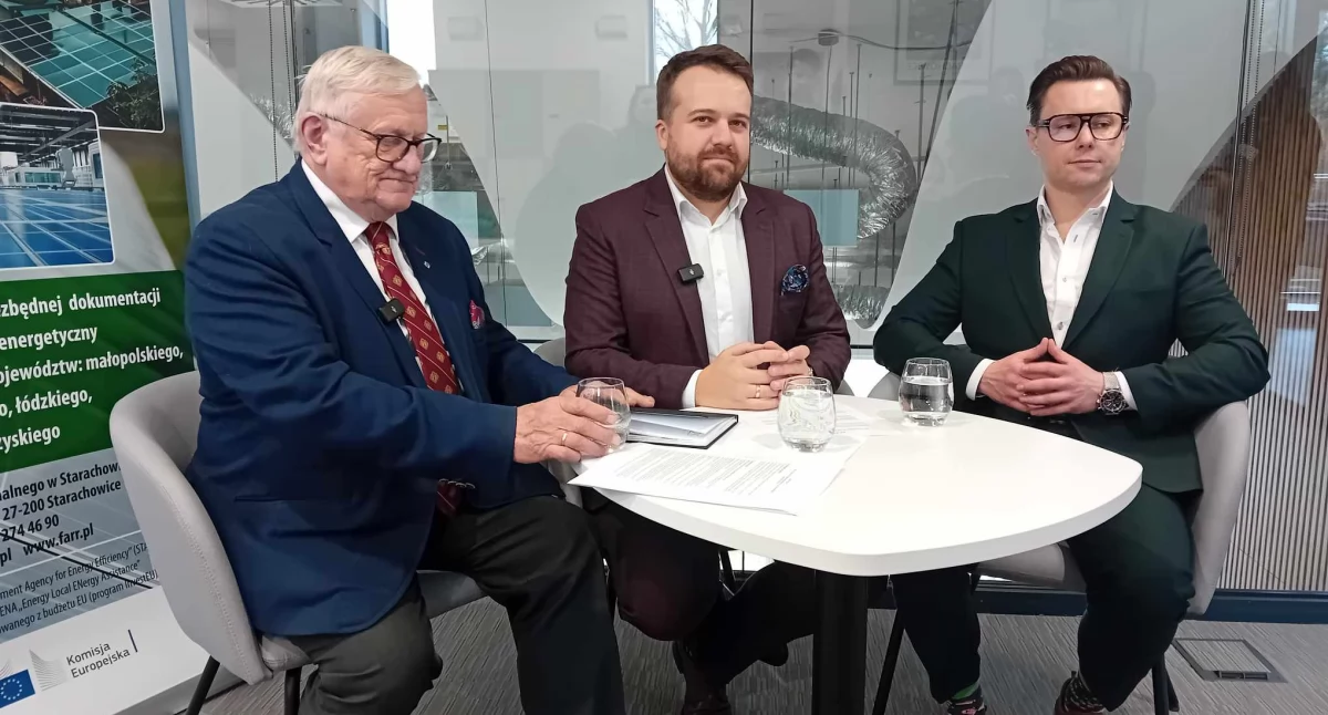 Ryszard Nosowicz, prezes FARR, prezydent Marek Materek i Filip Prokop, prezes Cechy Rzemieślników i Przedsiębiorców 