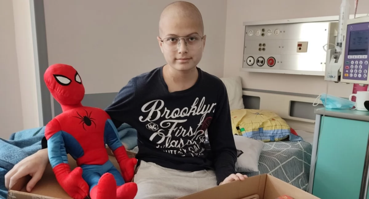 Aktualnie Oskar odpoczywa od szpitalnej rzeczywistości w domu dzięki czemu czuje się dużo lepiej :)
