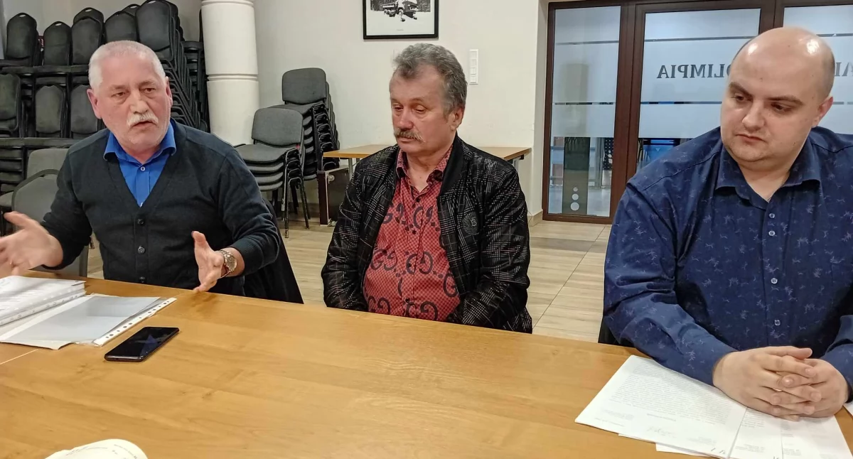 Interwencje, Mieszkańcy którzy czują oszukani pompy ciepła będą dochodzić sądzie - zdjęcie, fotografia