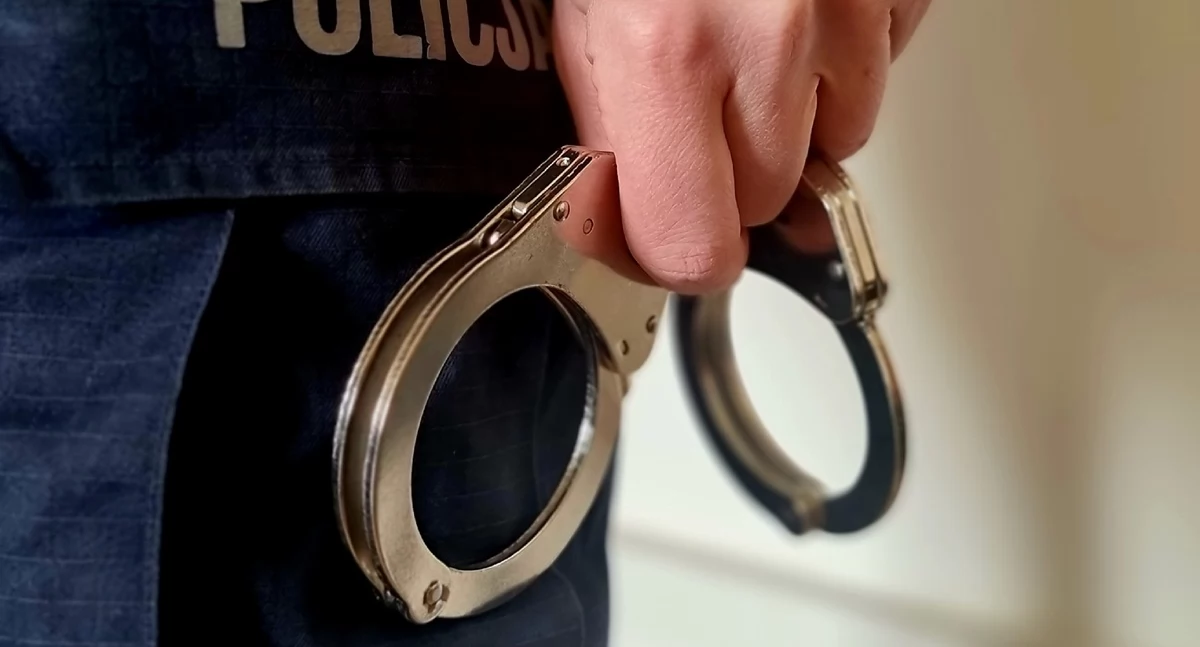 Kronika policyjna, Starachowice Włamanie budynku gospodarczego Straty - zdjęcie, fotografia