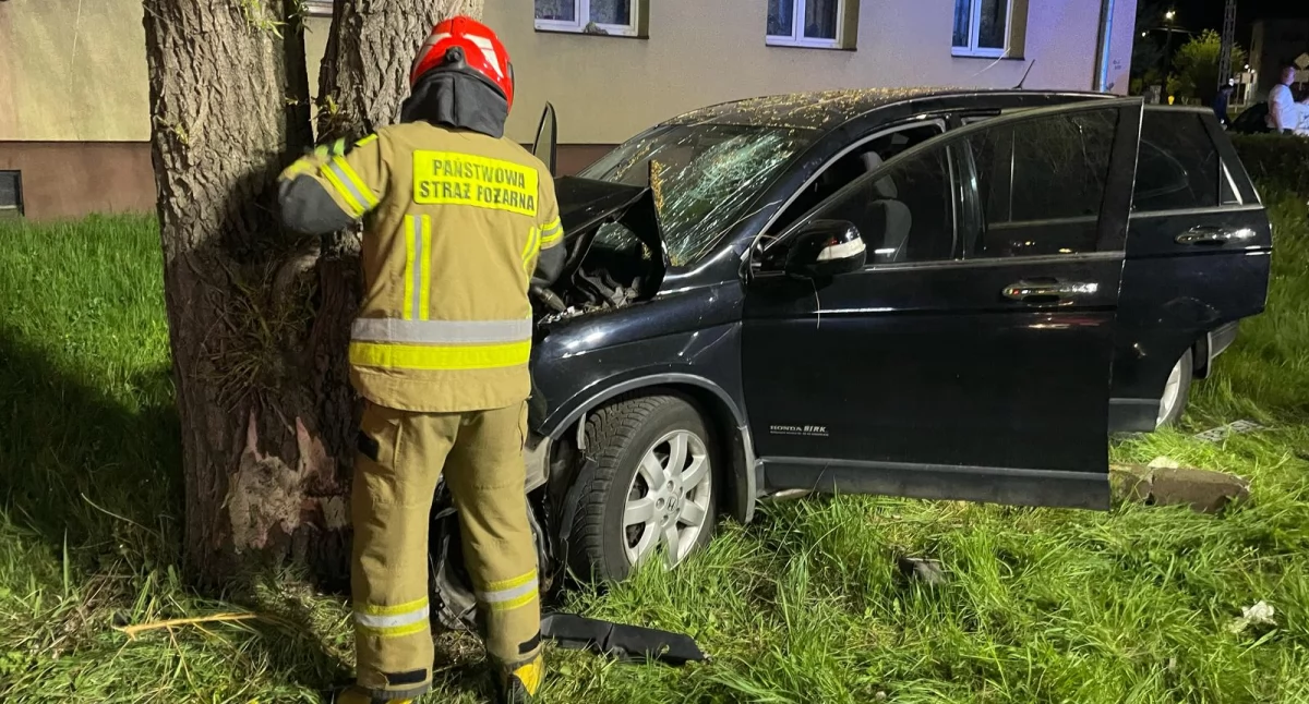 Wypadki drogowe, Wypadek Starachowicach osoby nieprzytomne zabrane szpitala - zdjęcie, fotografia
