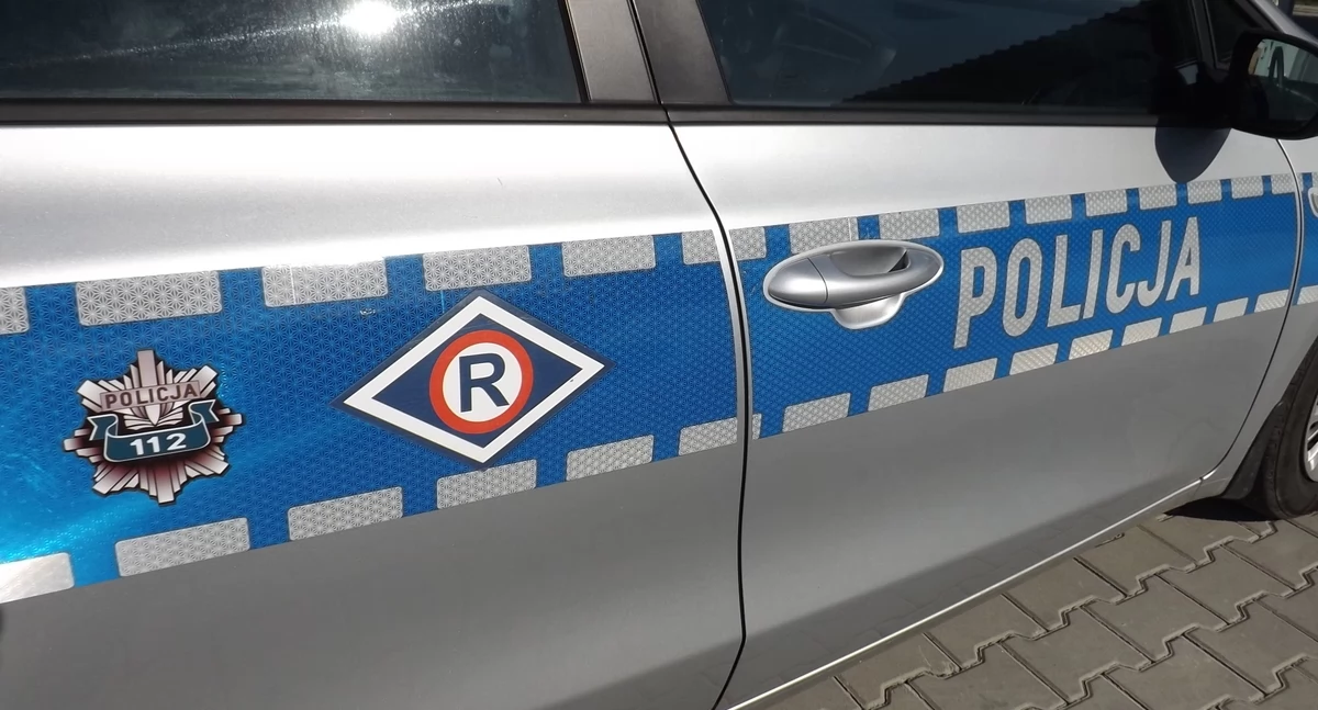 Wypadki drogowe, Pijany zatrzymany przez starachowickich policjantów Ponad promile organizmie - zdjęcie, fotografia