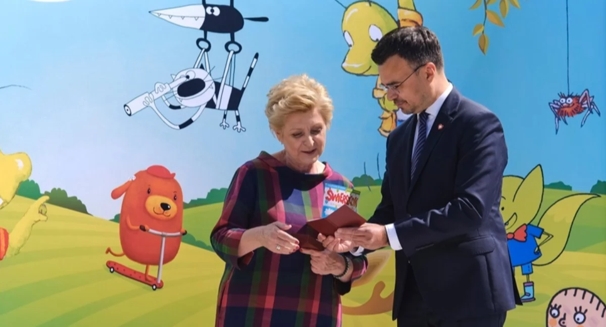 Pasje, Historia redaktor naczelnej Świerszczyka Starachowic Małgorzata Węgrzecka zasłużona kultury polskiej! - zdjęcie, fotografia