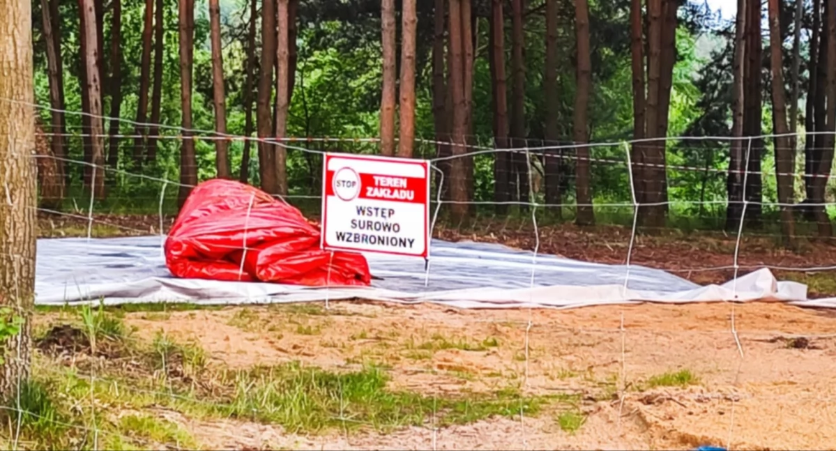 Teren jest póki co ogrodzony 