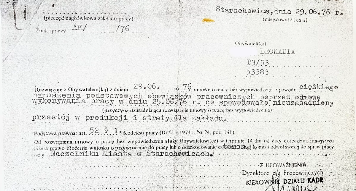 Zdjęcie: Dokument rozwiązania umowy o pracę po czerwcowym strajku w 1976 r.
