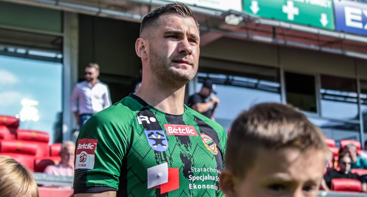 Piłka nożna, Starachowice kompletuje kadrę Szymon Stanisławski Piotr Stefański Włodzimierz Puton Mateusz Jagiełło przedłużyli umowy - zdjęcie, fotografia