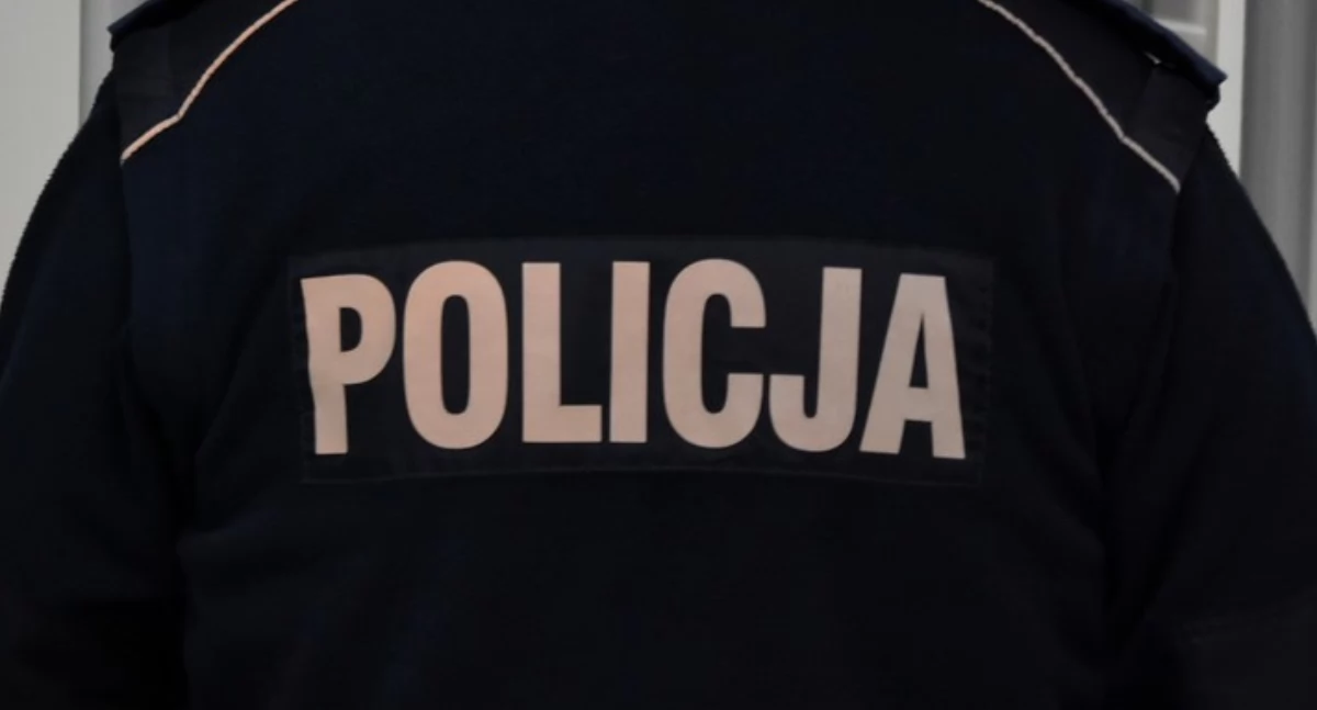 Niewybuch na terenie posesji w Starachowicach. Policja zabezpieczyła znalezisko