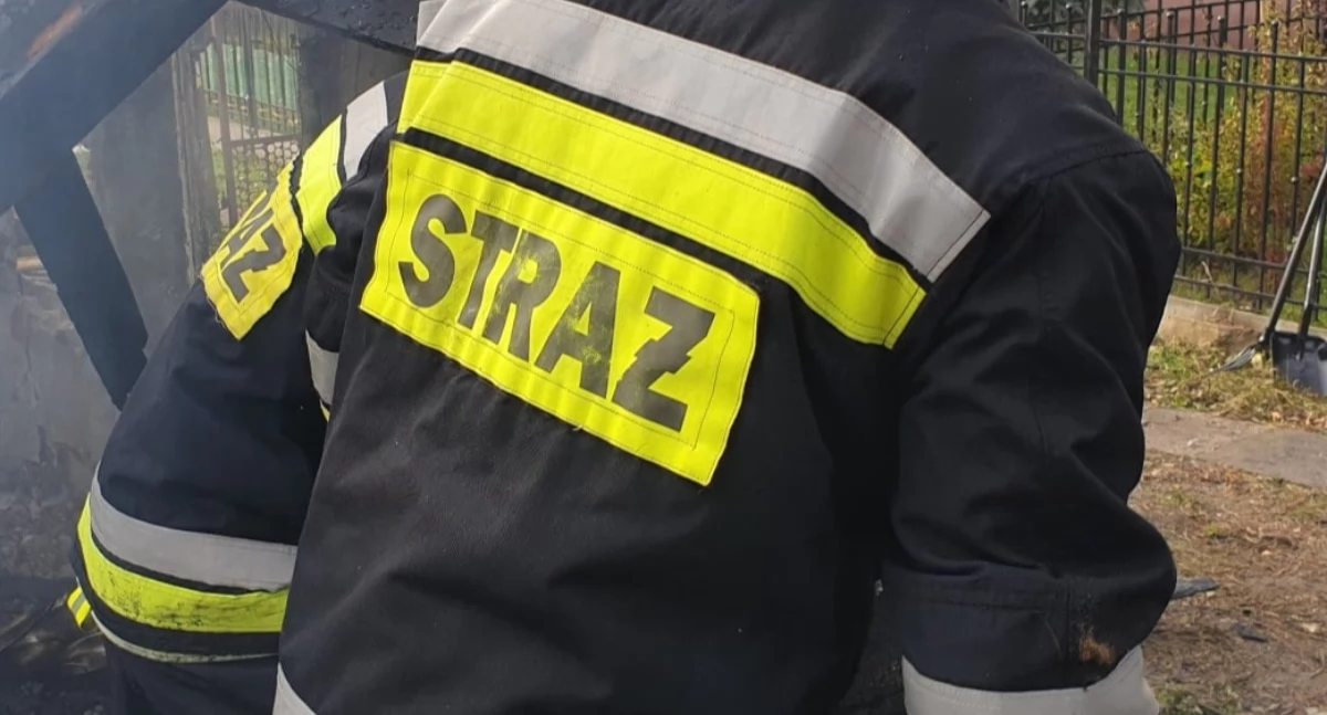 Woda w budynku Szkoły Podstawowej w Mircu. Straż pożarna jedzie na miejsce