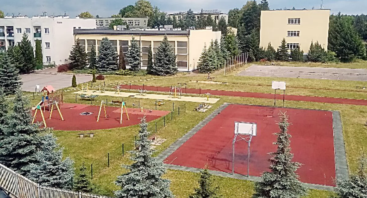 Modernizacja kompleksu sportowo-rekreacyjnego przy SP nr 11 w Starachowicach - plany gminy na przyszłość