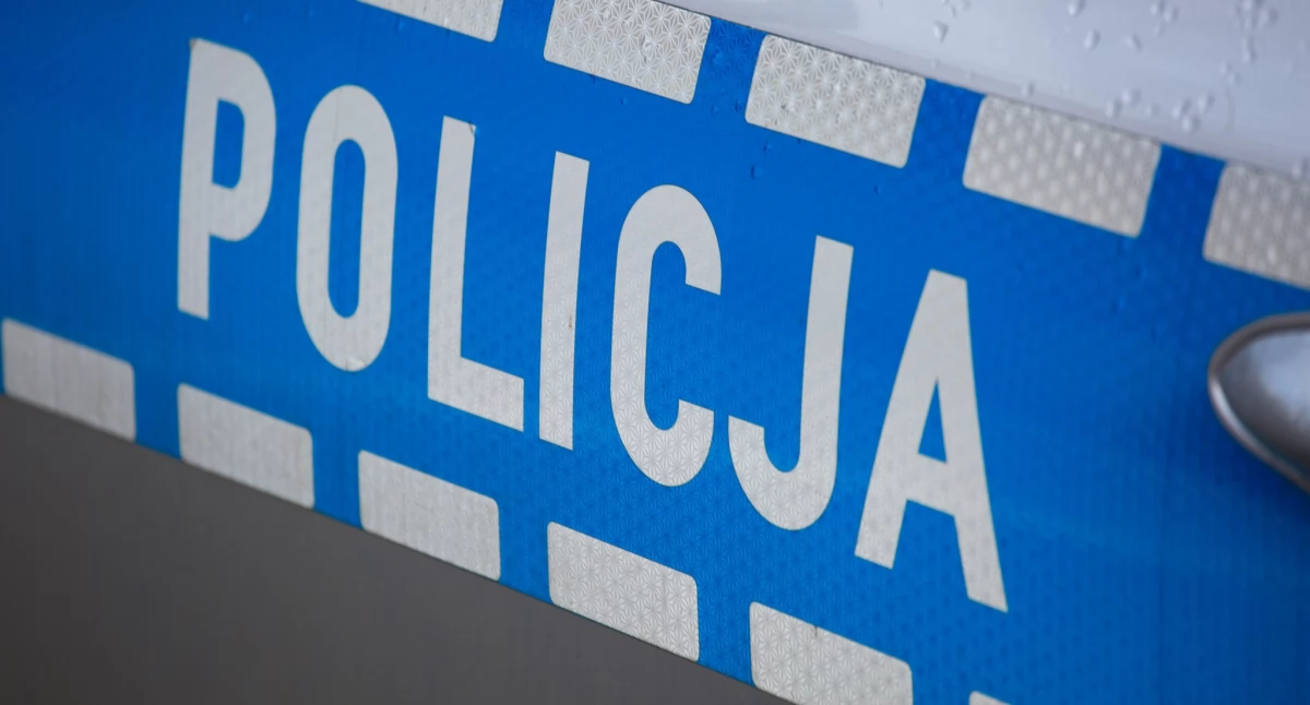 Drogowy pirat za kierownicą citroena. Miał 2,5 promila alkoholu