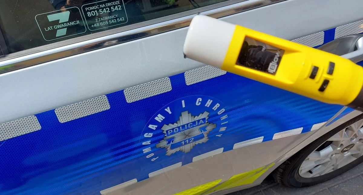 Wypadki drogowe, Groźny wypadek terenie naszego regionu Motorowerzysta trafił szpitala - zdjęcie, fotografia