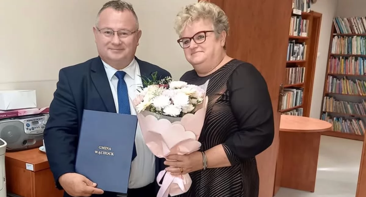 Kadry, Wąchocka książnica nowego dyrektora - zdjęcie, fotografia