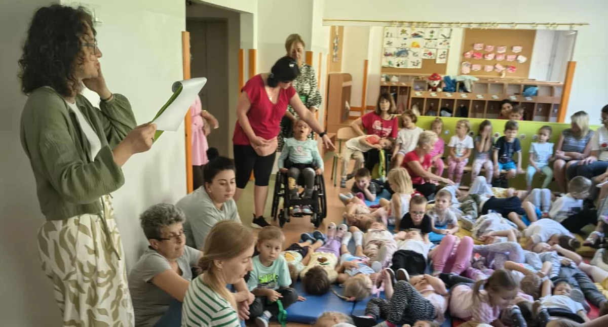 Wydarzenia, Narodowe czytanie tylko dorosłych - zdjęcie, fotografia