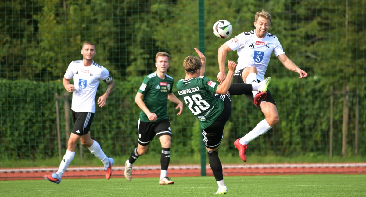 Ze Skawiny piłkarze Staru przywieźli remis. Fot. Piotr Szaraniec Baza Foto Sport