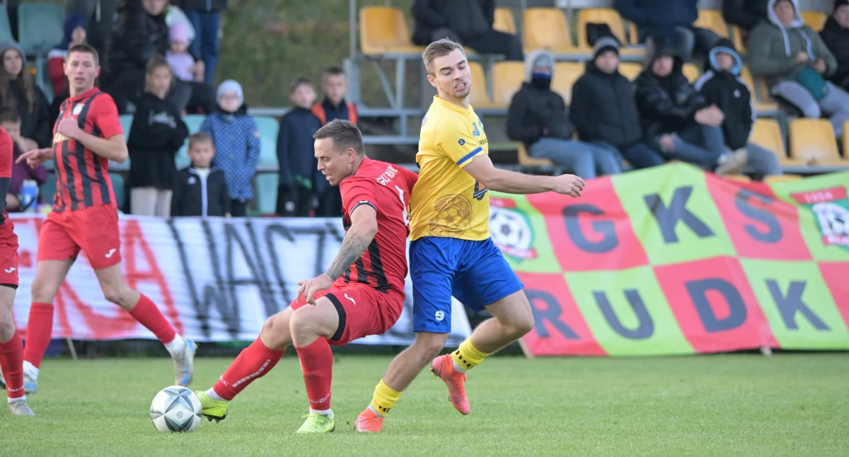 Rudki - Pawłów  Fot. Piotr Szaraniec Baza Foto Sport