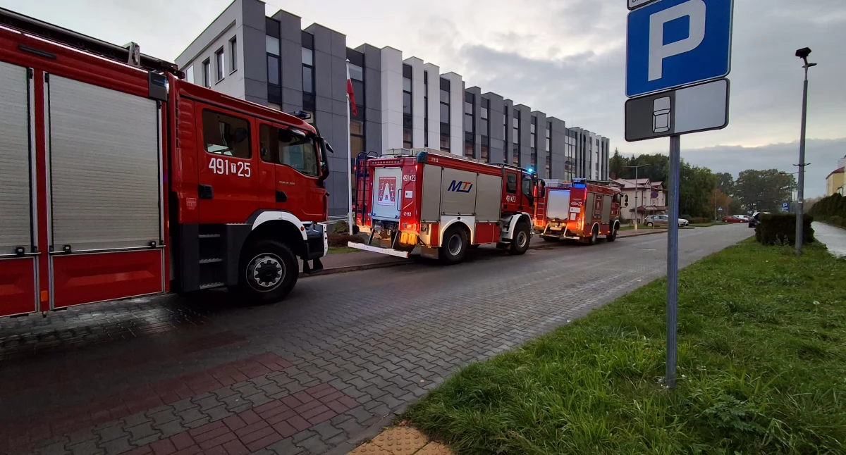 Alarm pożarowy w budynku starachowickiego sądu