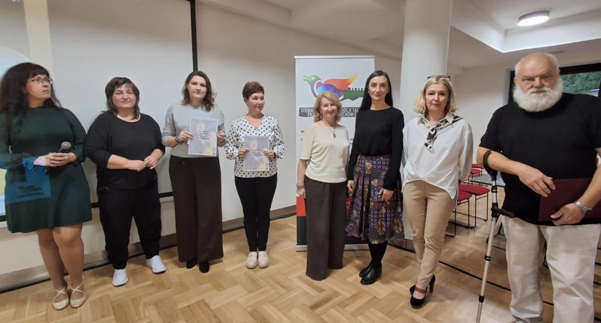Konkursy, rodziną najlepiej zdjęciu Konkurs rozstrzygnięty - zdjęcie, fotografia
