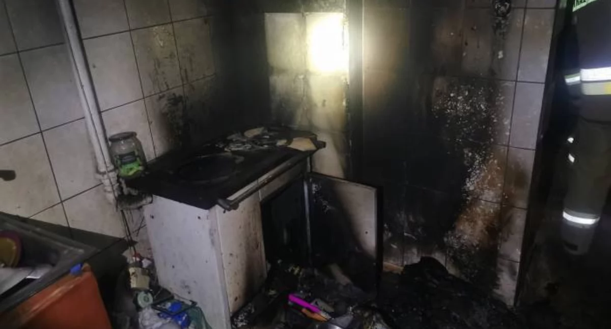 Pomagamy, jednej chwili stracili wszystko Potrzebne wsparcie pożarze - zdjęcie, fotografia