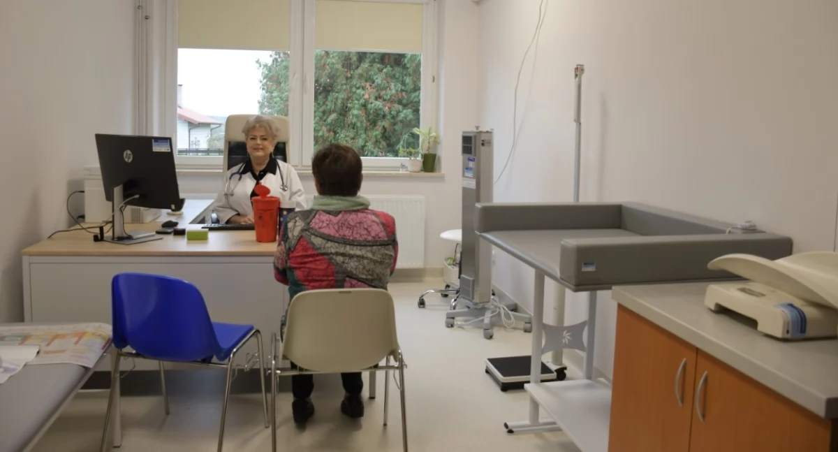 Inwestycje, Mirzec Ośrodek Zdrowia remoncie - zdjęcie, fotografia